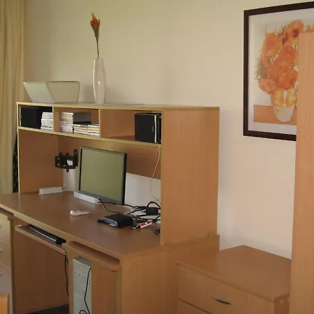 студия у моря в комплексе Palm Marina Ravda