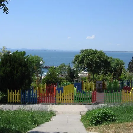 студия у моря в комплексе Palm Marina * Равда